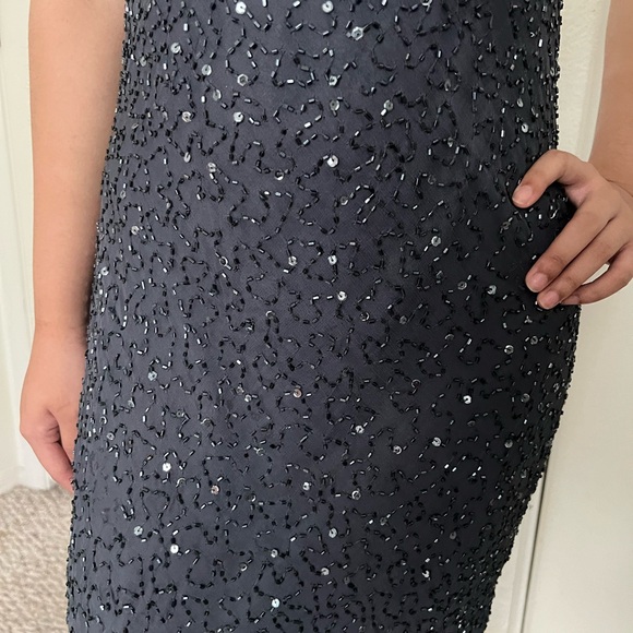 STENAY Beaded full length evening gown . Size 4. Color navy blue / black . - Picture 7 of 9